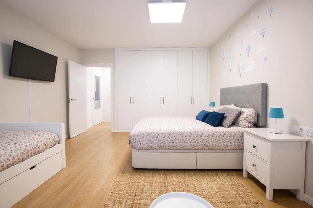 Zalbidea Apartamentos Nuevos Con Garaje Y Wifi Bilbao Esterno foto