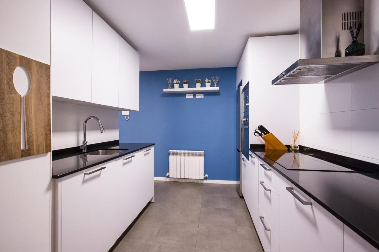 Zalbidea Apartamentos Nuevos Con Garaje Y Wifi Bilbao Esterno foto